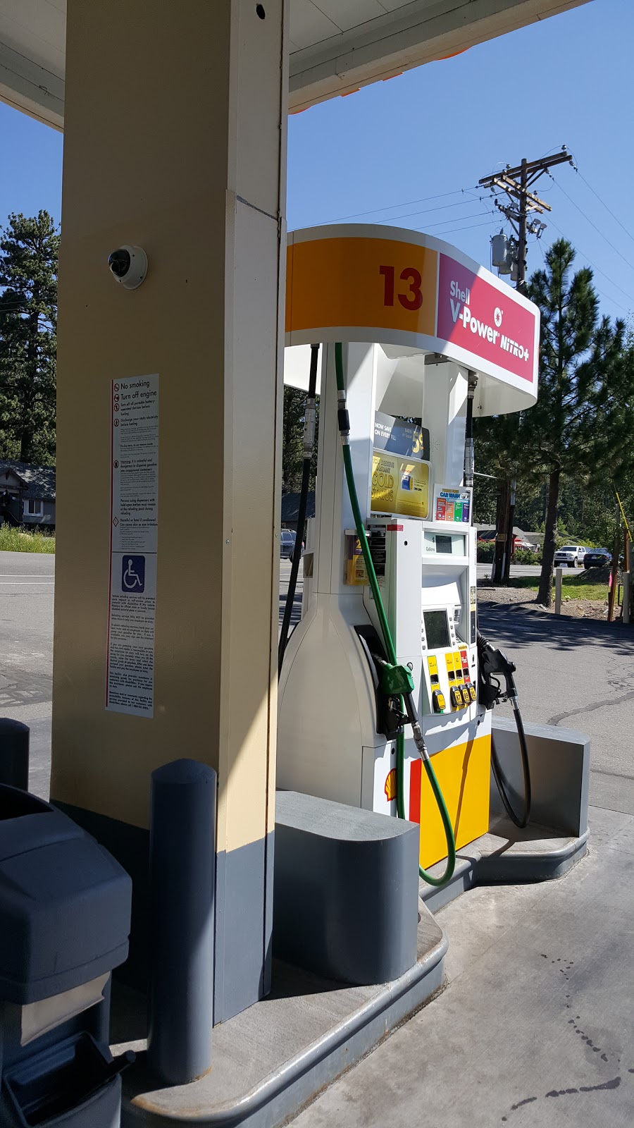 Shell | 12105 Donner Pass Rd, Truckee, CA 96161, USA | Phone: (530) 587-3816