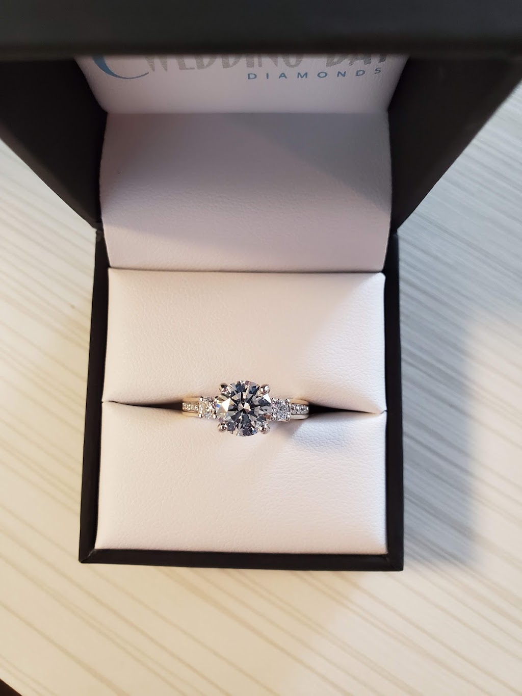 Wedding Day Diamonds - Eden Prairie | 8320 Crystal View Rd, Eden Prairie, MN 55344, USA | Phone: (952) 513-0030