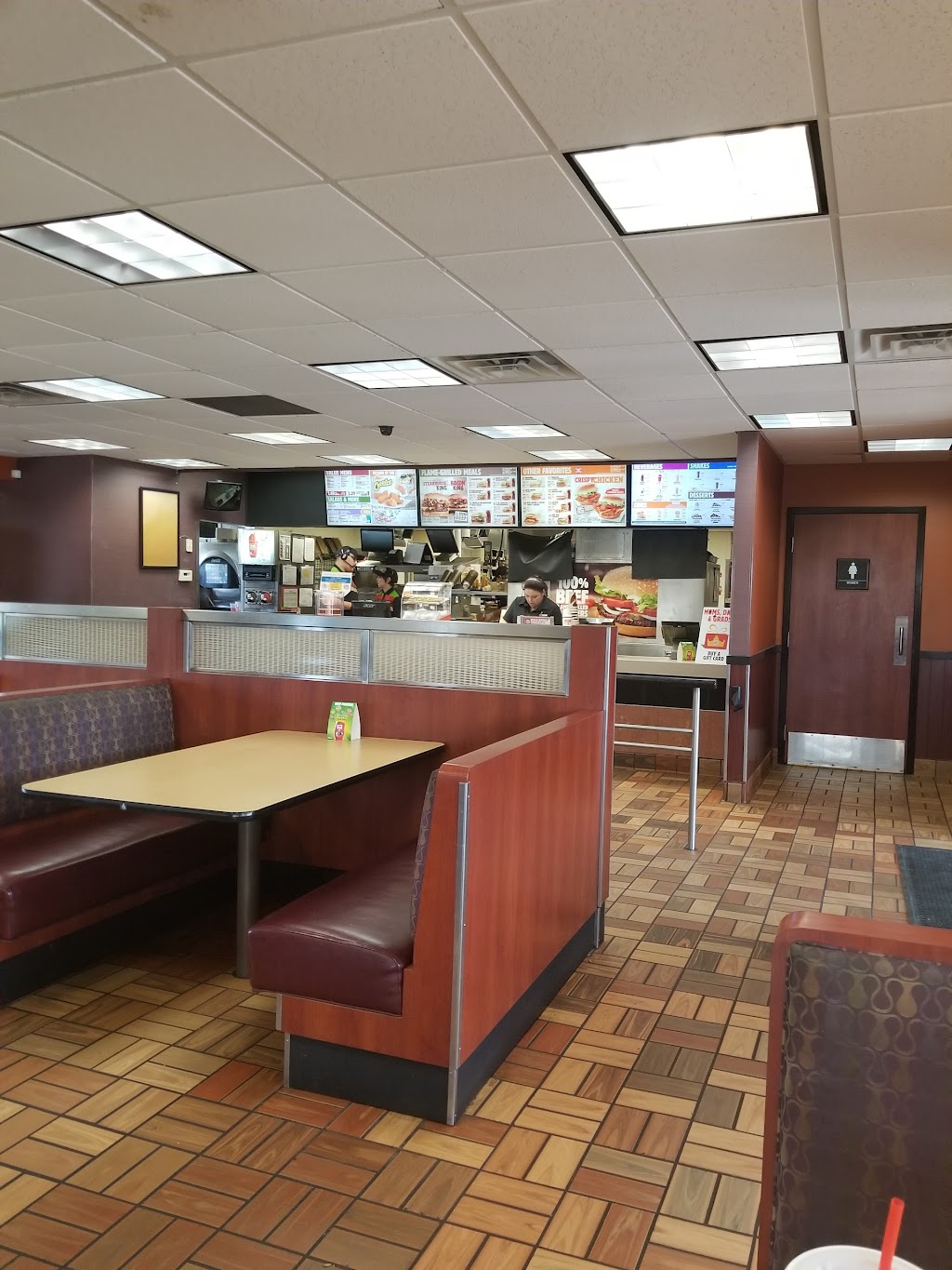 Burger King | 1726 Madison Ave, Council Bluffs, IA 51503, USA | Phone: (712) 323-1816