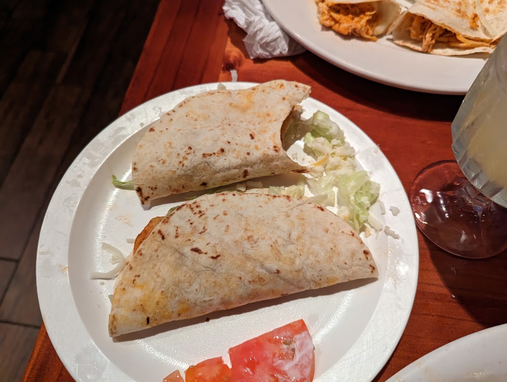 EL Toro Mexican Restaurant | 10602 Shelbyville Rd, Louisville, KY 40223, USA | Phone: (502) 489-3839