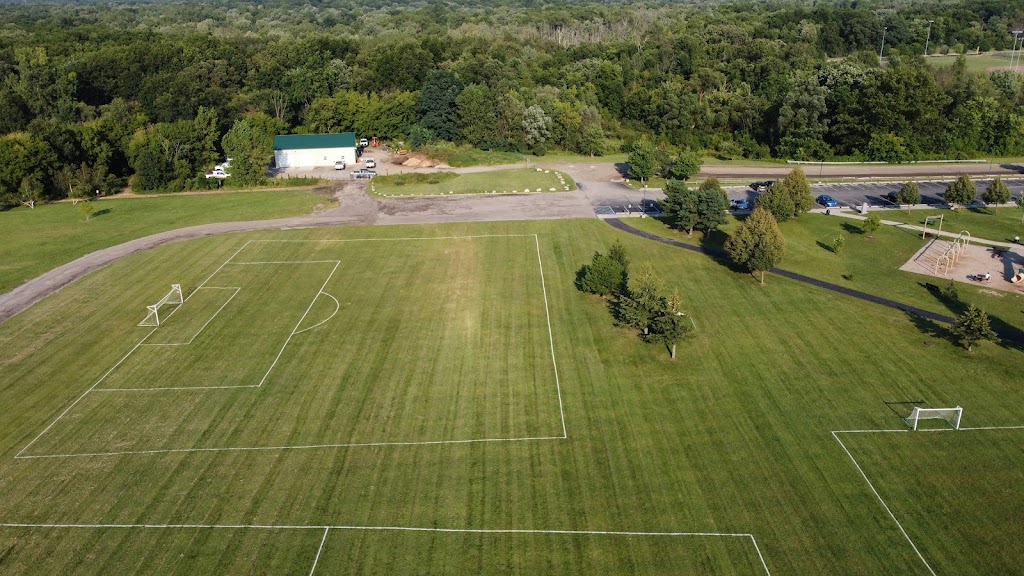 Friendship Park | 3380 Clarkston Rd, Lake Orion, MI 48362, USA | Phone: (248) 391-0304