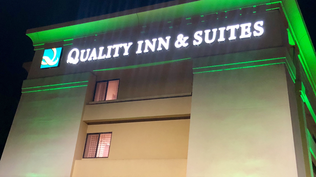 Quality Inn & Suites RDU Airport | 1001 Aerial Center Pkwy, Morrisville, NC 27560, USA | Phone: (919) 481-3600
