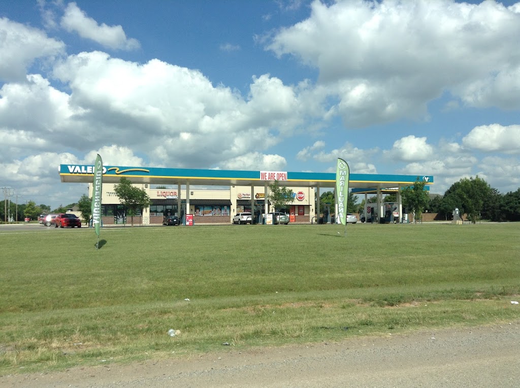 Valero | SW 59th St, Oklahoma City, OK 73179, USA | Phone: (405) 261-2313