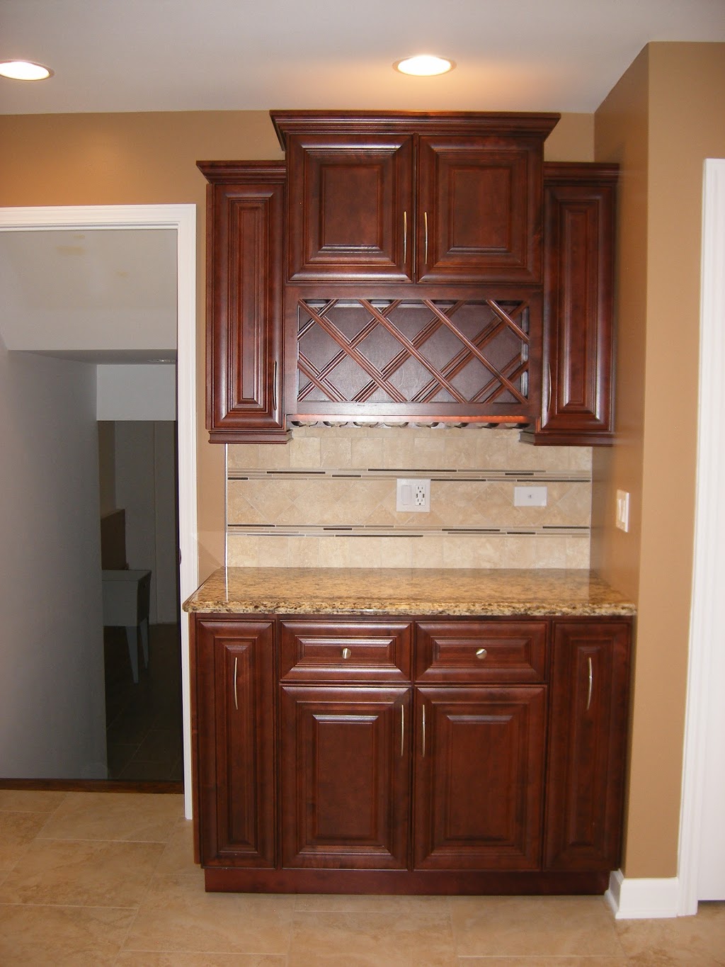 Handsome Cabinets | 2801 W Touhy Ave C, Elk Grove Village, IL 60007, USA | Phone: (847) 813-6081