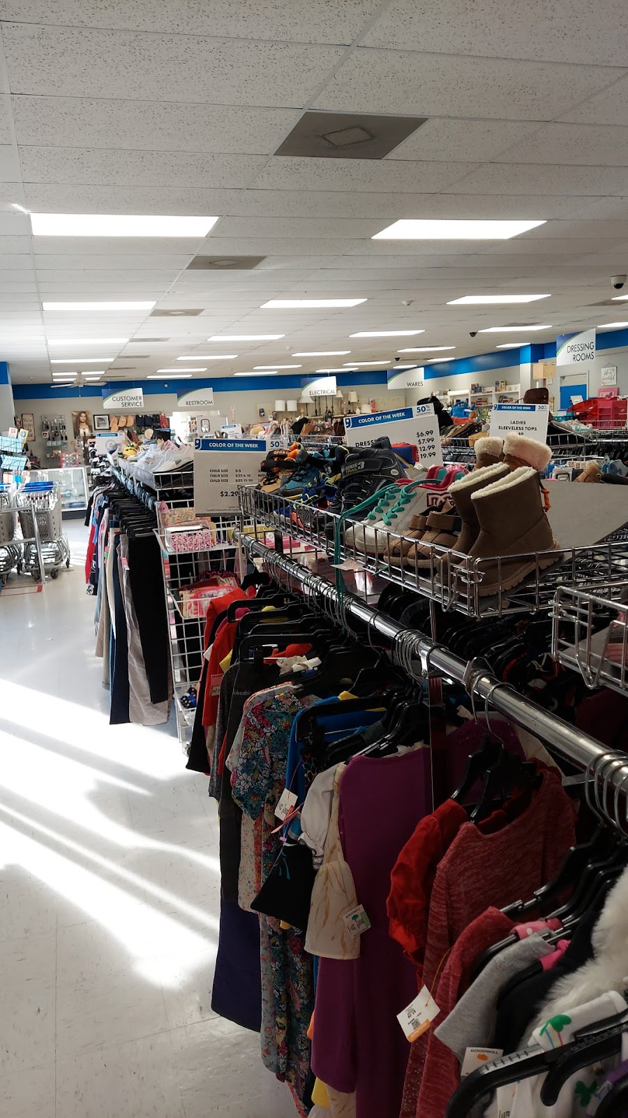 Goodwill Manasota - Donation Center | 1210 10th St E, Palmetto, FL 34221, USA | Phone: (941) 723-2824