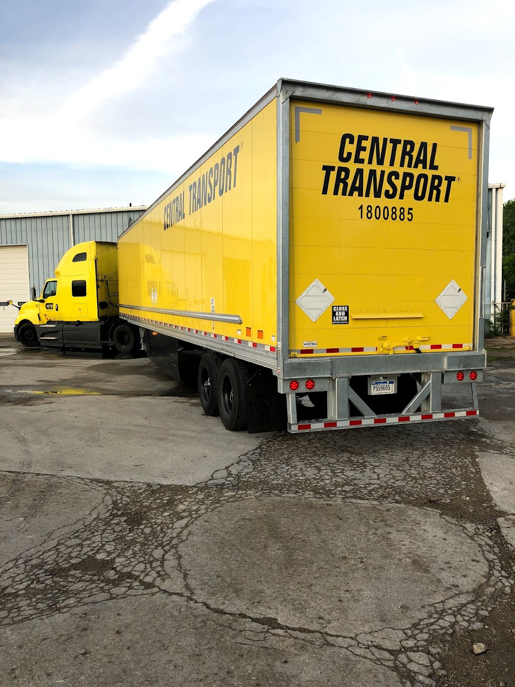 Central Transport | 537 Bradford St, Pontiac, MI 48341, USA | Phone: (586) 467-1900