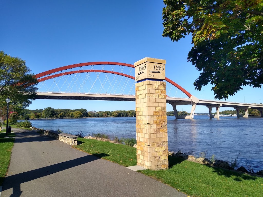 Levee Park | Hastings, MN 55033, USA | Phone: (651) 480-6182