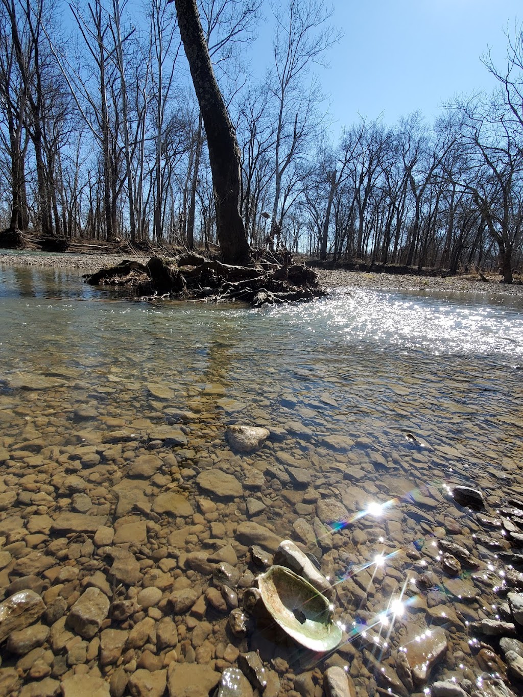 Distillery Bend Trailhead | Beckley Creek Pkwy, Louisville, KY 40245, USA | Phone: (502) 584-0350