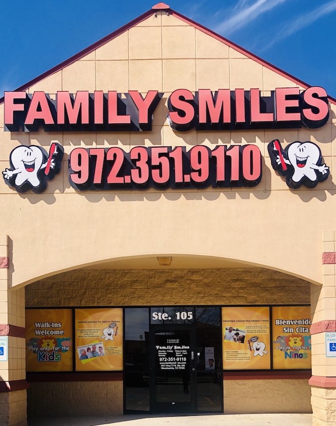 Family Smiles Dental - Dentist in Waxahachie TX | 1011 N Hwy 77 Ste 105, Waxahachie, TX 75165, USA | Phone: (972) 351-9110