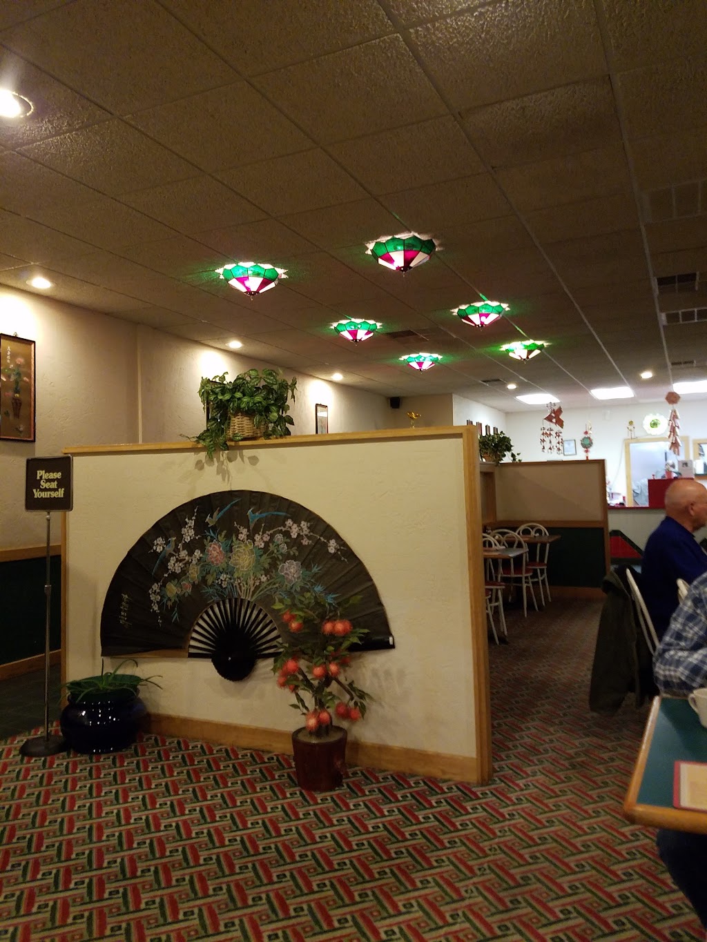 Wok Restaurant | 1600 S State St # A, Jerseyville, IL 62052, USA | Phone: (618) 498-1800