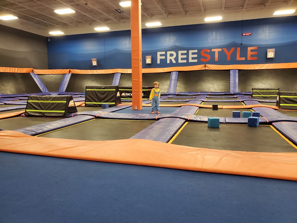 Sky Zone Trampoline Park | 6180 Edgelake Dr, Sarasota, FL 34240, USA | Phone: (941) 363-6359