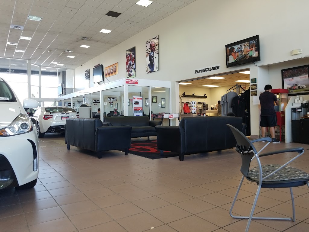 Tracy Toyota | 2895 Naglee Rd, Tracy, CA 95304, USA | Phone: (209) 834-1111