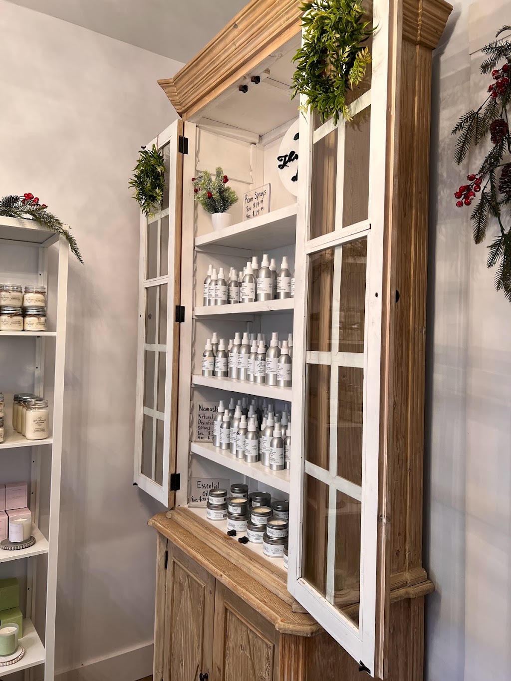 The Scented Market Inc. | 9 Queen St, Niagara-on-the-Lake, ON L0S 1J0, Canada | Phone: (905) 468-9078