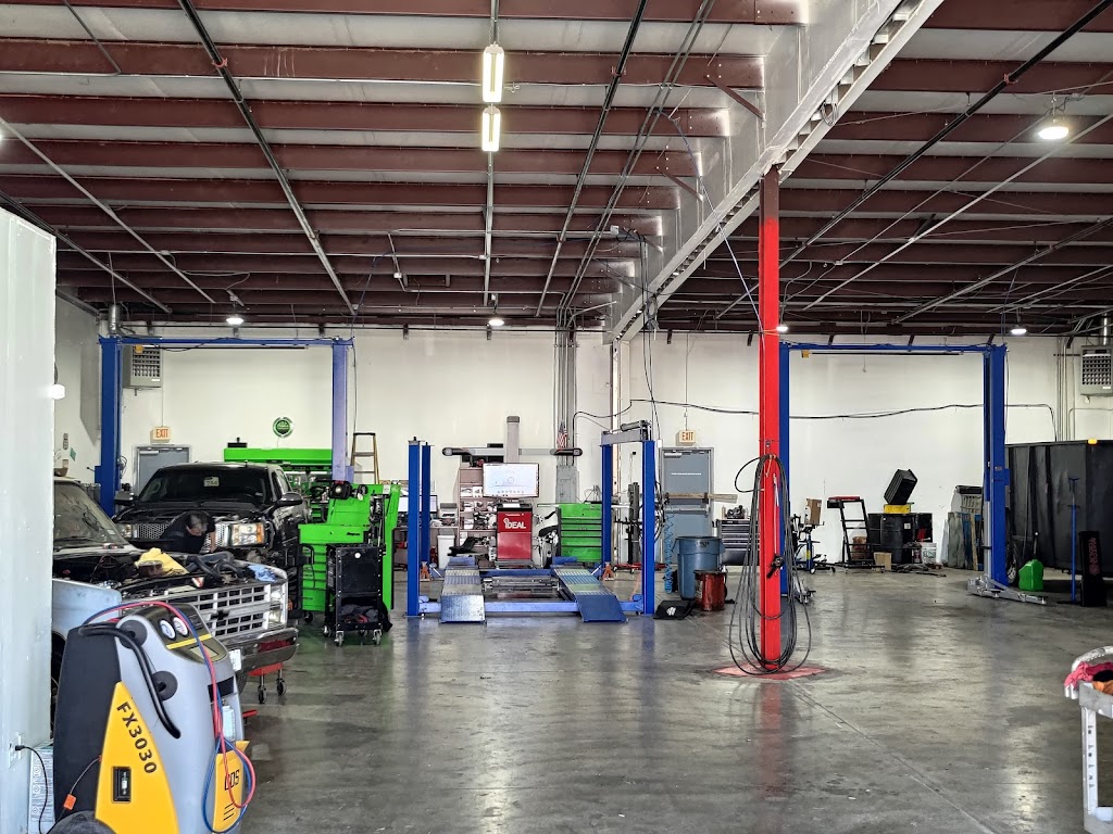 Shift Forward Auto Repair | 3015 Eagle Dr Ste. 100, Grand Prairie, TX 75052, USA | Phone: (214) 677-0426