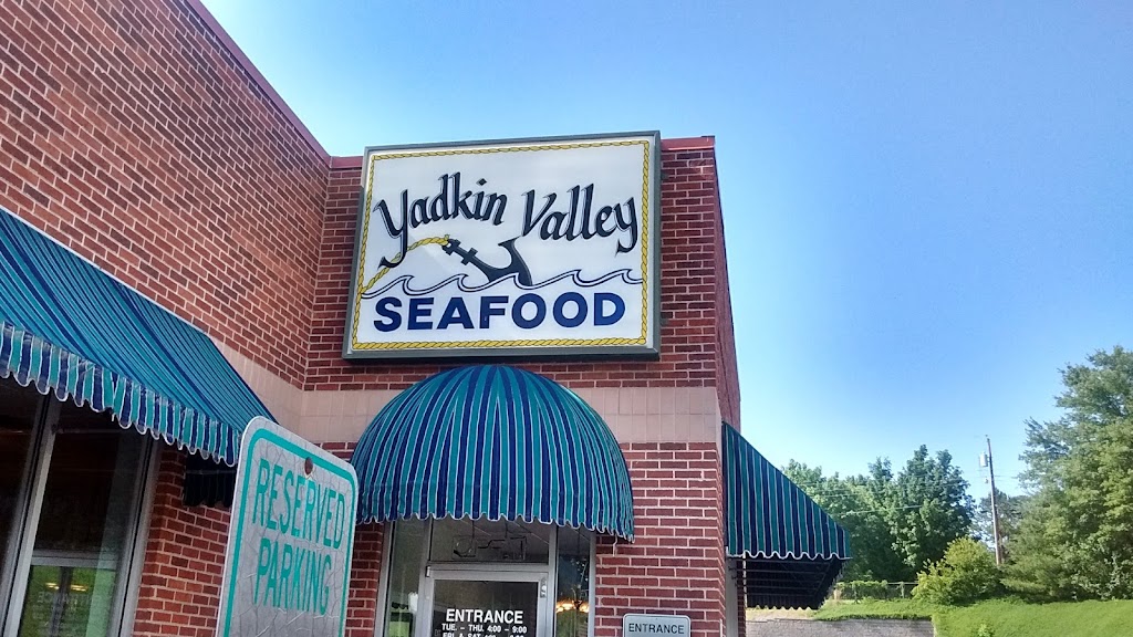 Yadkin Valley Seafood Restaurant | 154 Beroth Dr, Yadkinville, NC 27055, USA | Phone: (336) 679-8191