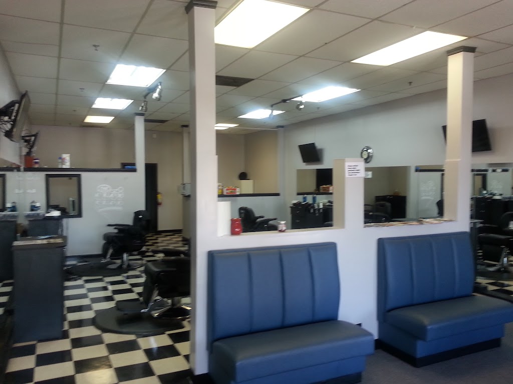 JJs Barbershop | 9850 Nesbit Ferry Rd UNIT 15, Johns Creek, GA 30022, USA | Phone: (678) 514-9943