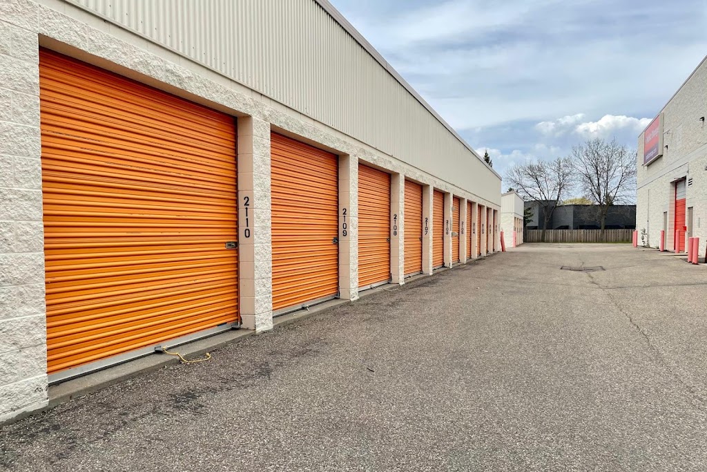 Public Storage | 19545 MN-7, Excelsior, MN 55331 | Phone: (952) 388-0811