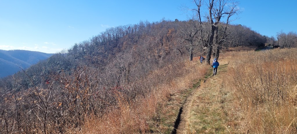 Blue Ridge Parkway Rocky Knob Information Center | 1670 Blue Rdg Pkwy, Floyd, VA 24091, USA | Phone: (540) 745-9660