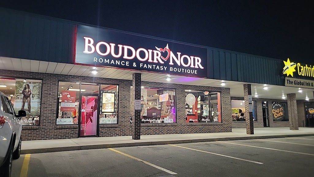 Boudoir Noir | 5460 Coldwater Rd, Fort Wayne, IN 46825, USA | Phone: (260) 423-1707