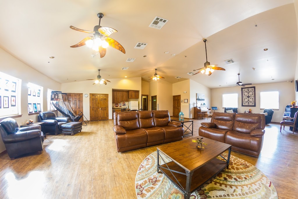 Rocky Hollow Lake House | 1650 Co Rd 245, Georgetown, TX 78633, USA | Phone: (254) 793-2311