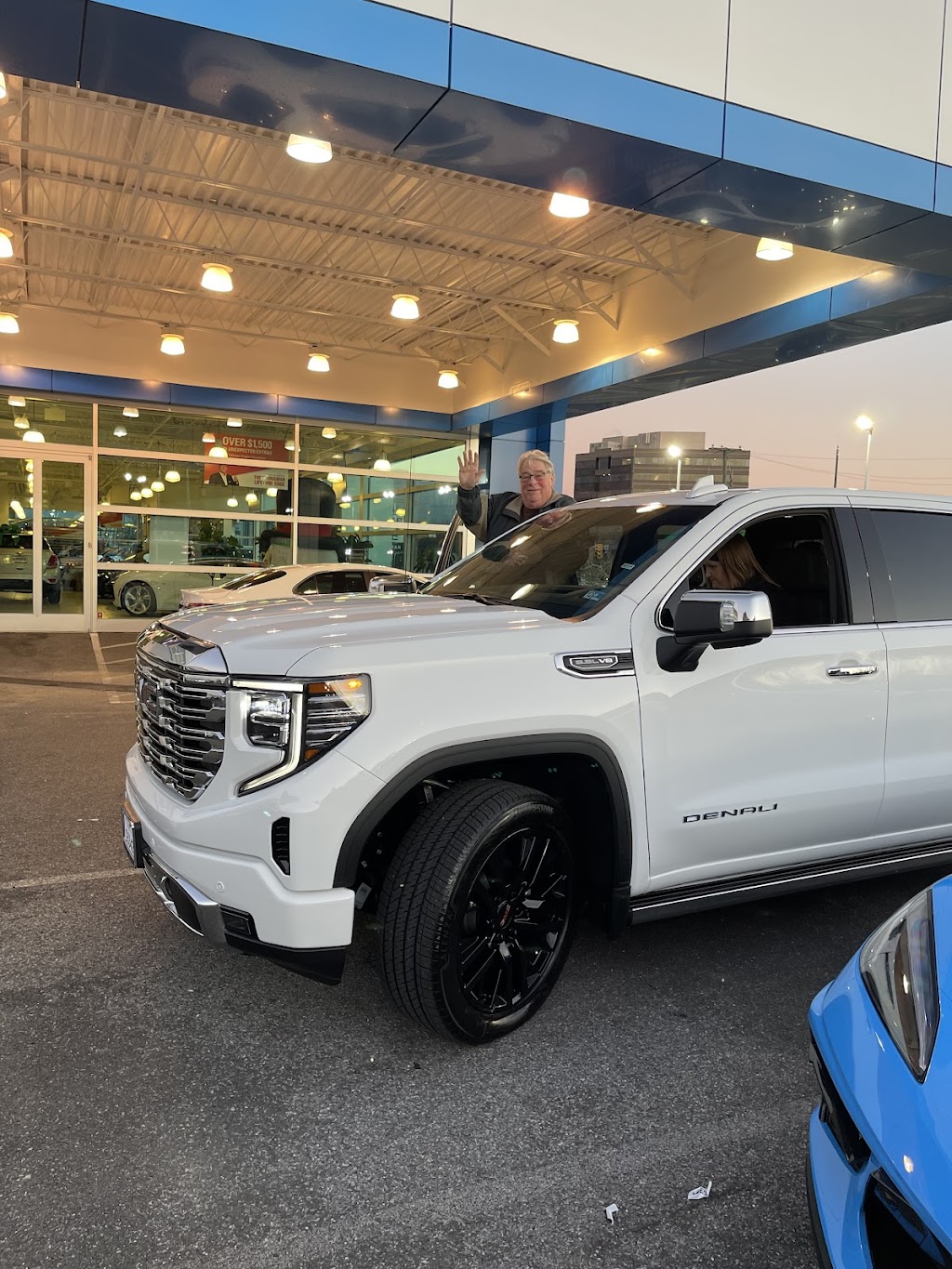 Ourisman Chevrolet Buick GMC of Alexandria | 1800 Old Richmond Hwy, Alexandria, VA 22303, USA | Phone: (703) 329-1300