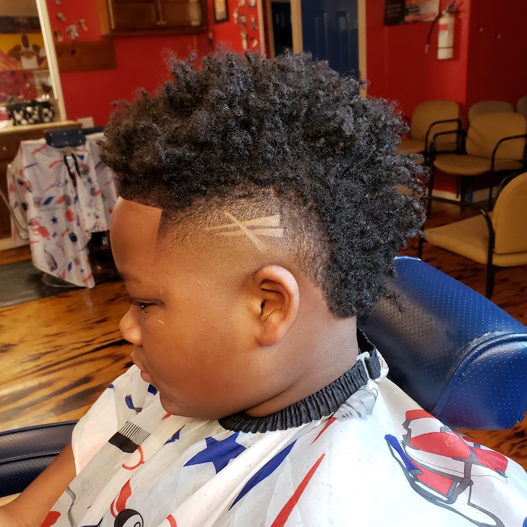 Beauxs Barbershop | 11387 Old Norwood-Wilson Rd, Wilson, LA 70789, USA | Phone: (225) 719-2298