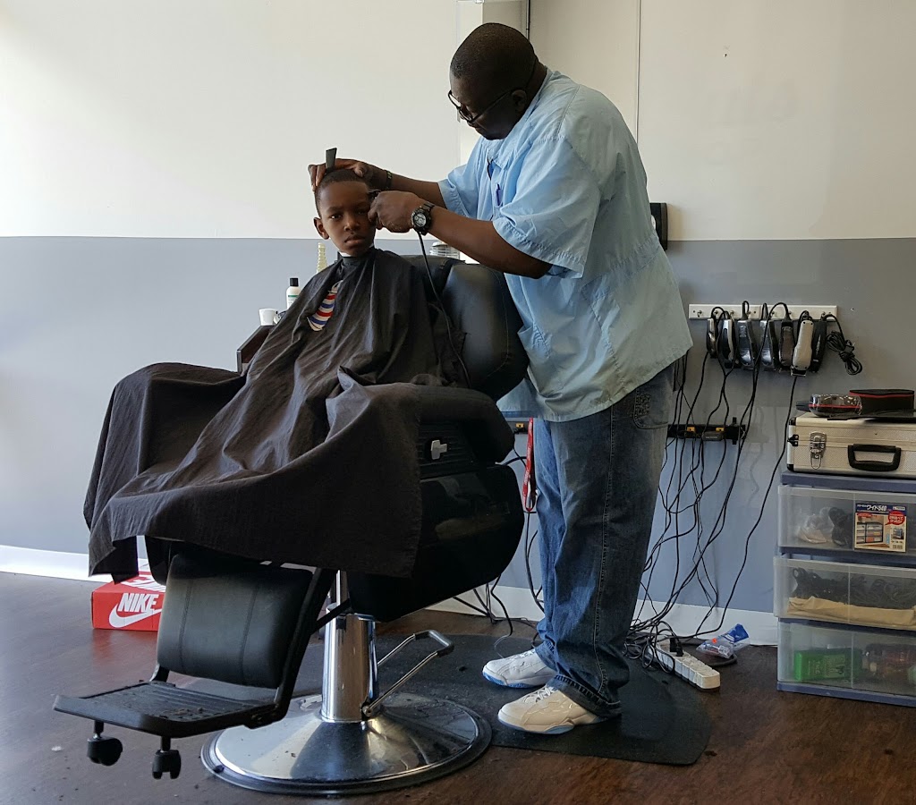 5 Star Cuts | 2125 Starmount Pkwy #120, Chesapeake, VA 23321, USA | Phone: (757) 606-3146