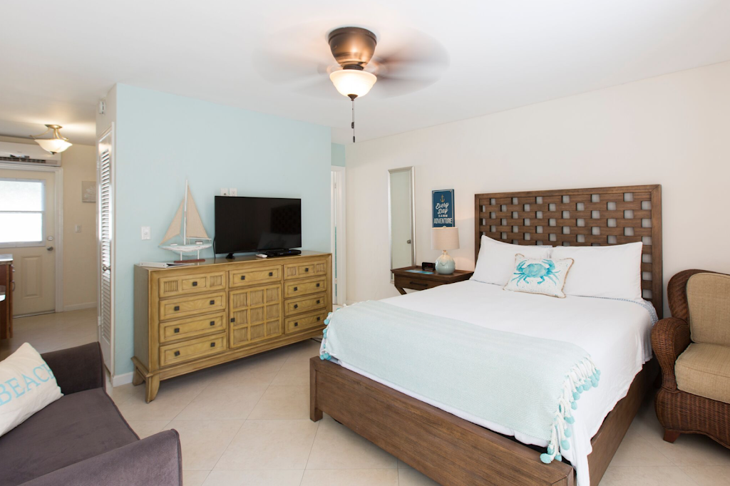 Sunny Shores Inn & Suites | 4213 El Mar Dr, Lauderdale-By-The-Sea, FL 33308, USA | Phone: (954) 202-9900