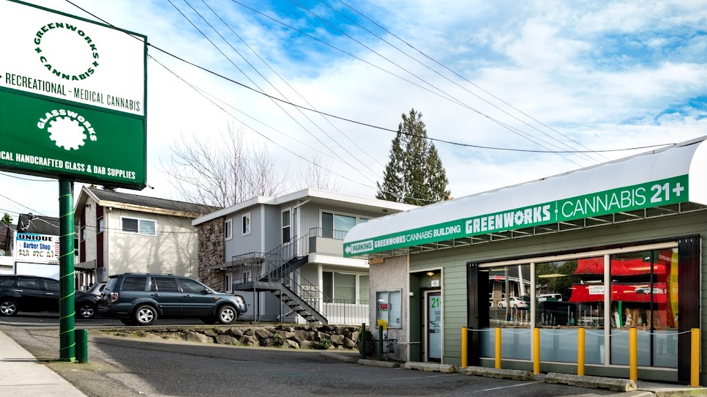 Greenworks Cannabis - Greenwood | 315 N 105th St, Seattle, WA 98133, USA | Phone: (206) 492-5132