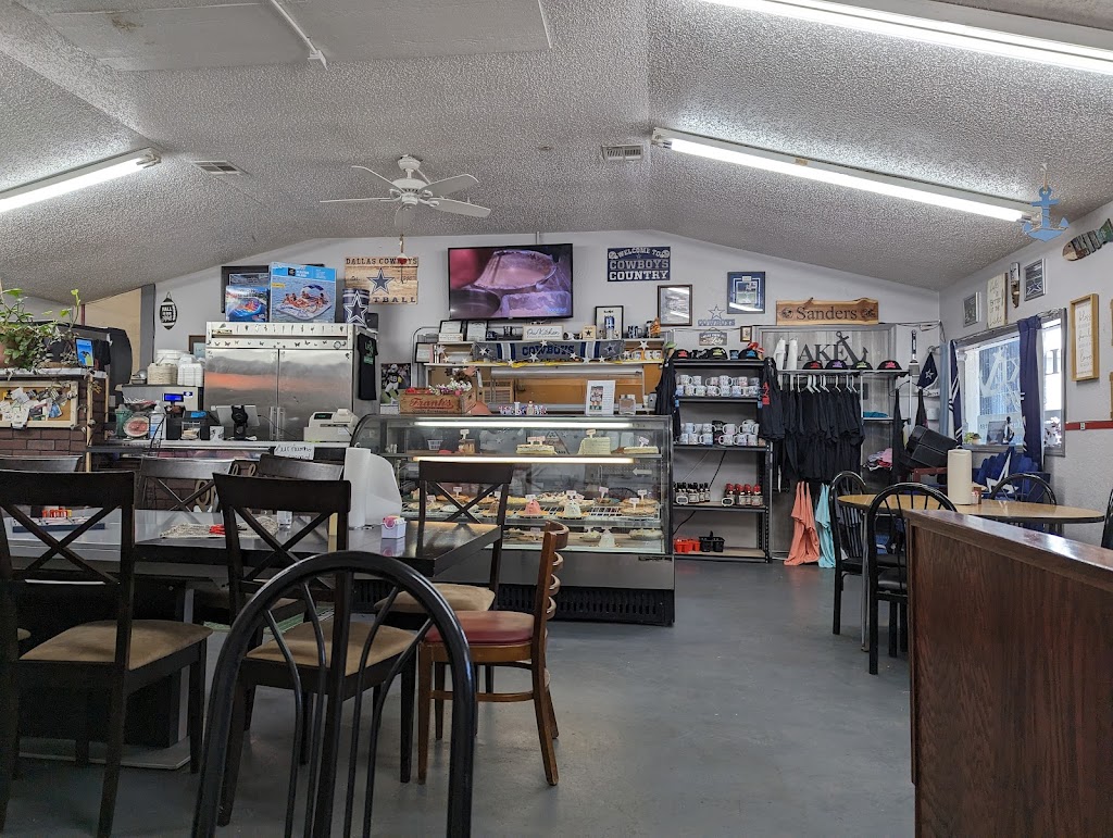 Linda’s Lakeside Diner | 11090 Texanna Rd, Porum, OK 74455, USA | Phone: (918) 570-9094