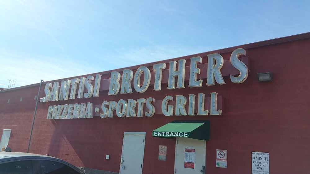 Santisi Brothers Pizzeria & Sports Grill | 2710 W Bell Rd #1115, Phoenix, AZ 85053 | Phone: (602) 789-7979