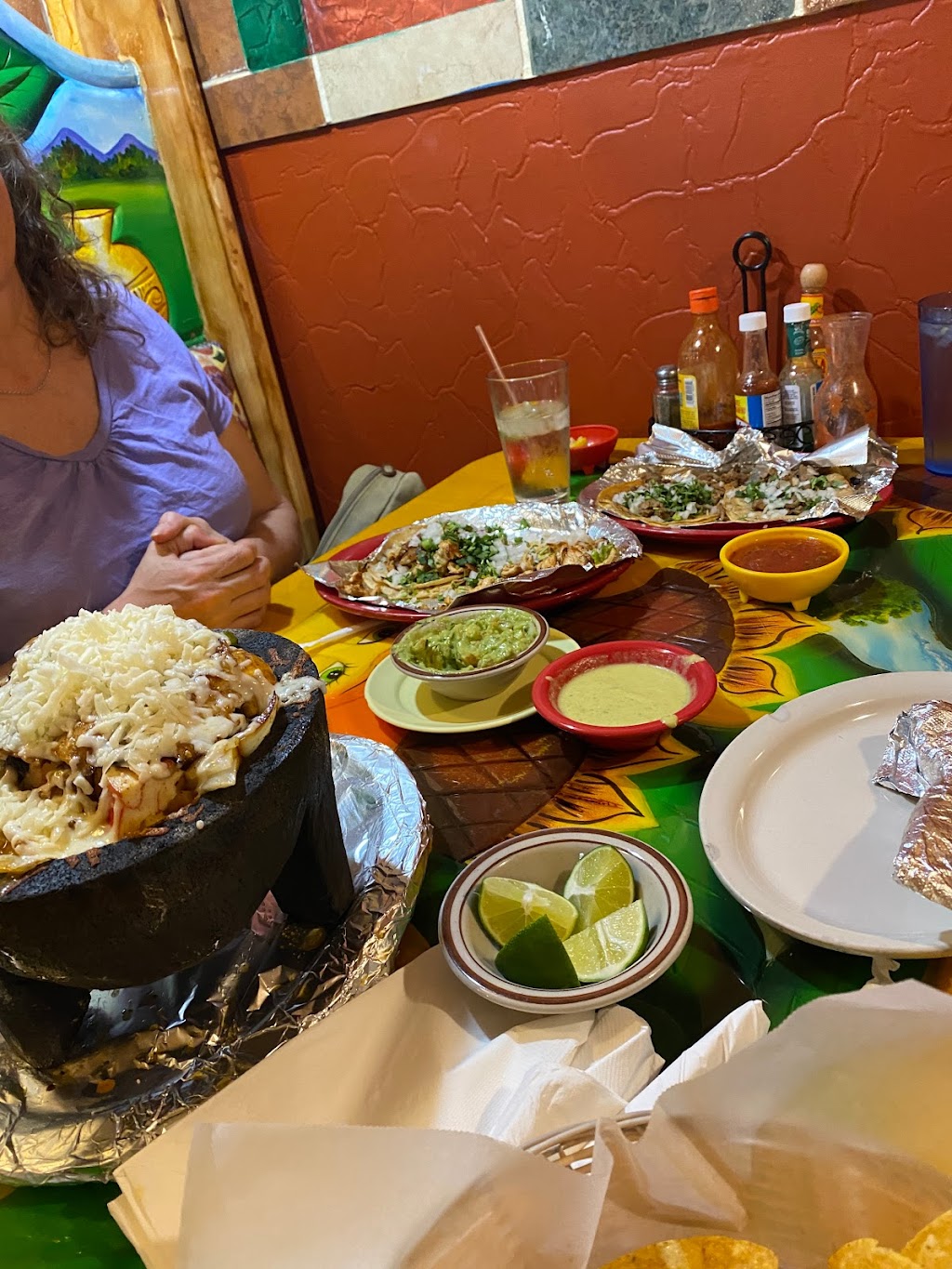 El Rancho II | 2100 W State St, Fremont, OH 43420, USA | Phone: (419) 334-3475