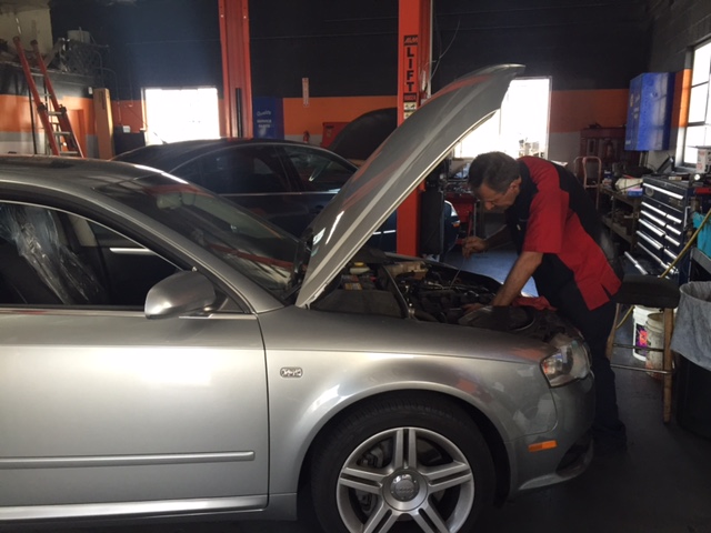 Bates Auto Service | 958 W 9th St, Upland, CA 91786, USA | Phone: (909) 949-7984