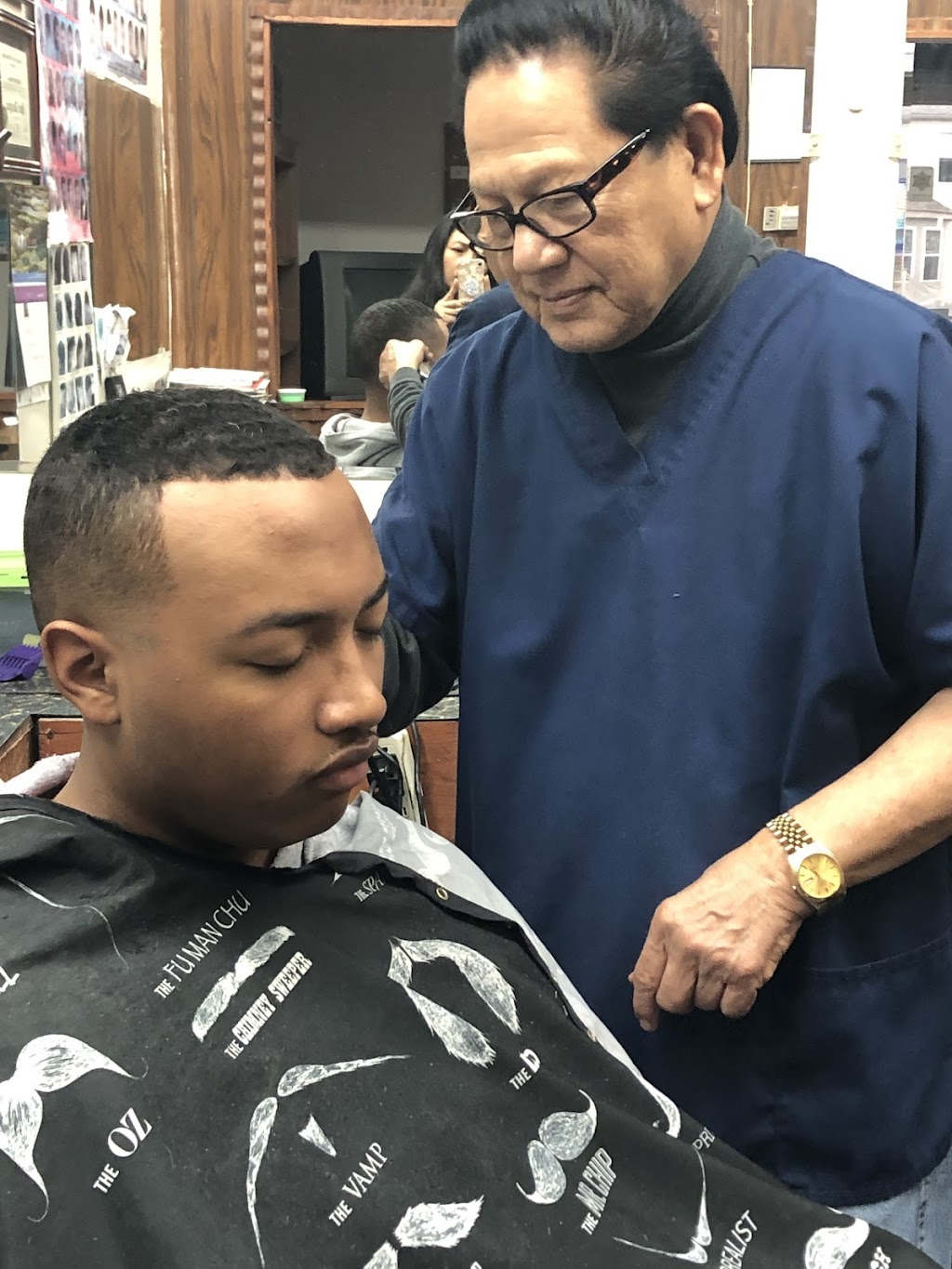 Manglonas Barber Shop | 3310 Noe Bixby Rd, Columbus, OH 43232, USA | Phone: (614) 837-4550