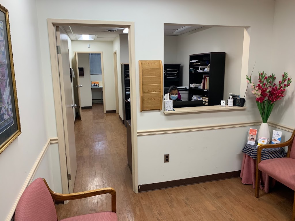 Family Podiatry of Maryland - Dang H Vu, DPM | 7600 Osler Dr Suite 106, Towson, MD 21204, USA | Phone: (410) 833-2255