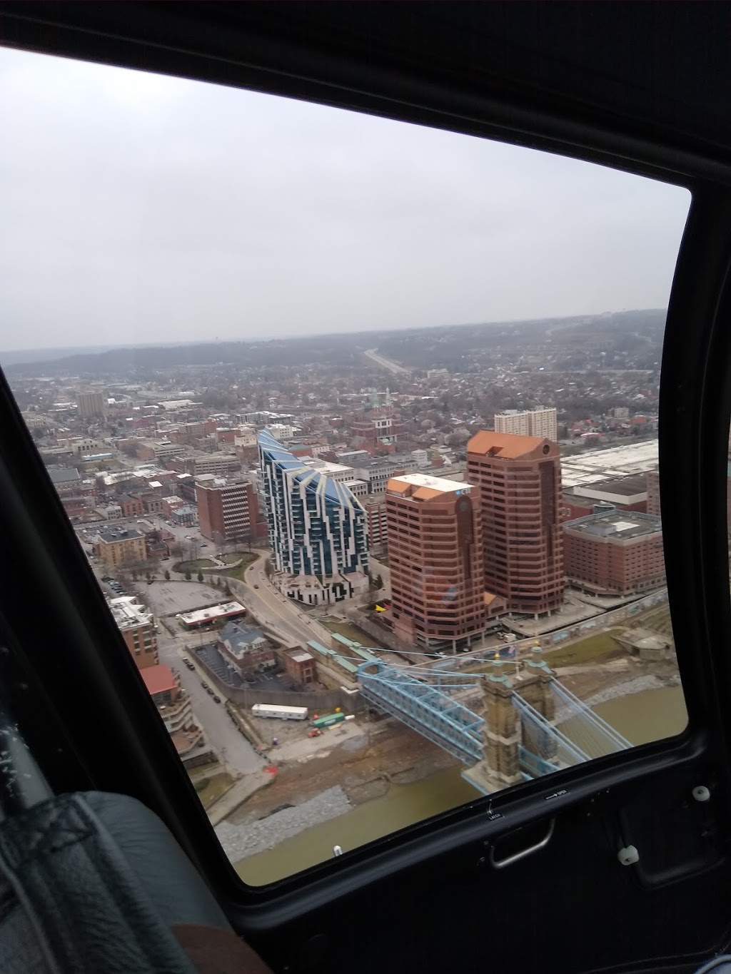 Stratus Helicopters | 4765 Airport Rd, Cincinnati, OH 45226, USA | Phone: (513) 533-4354