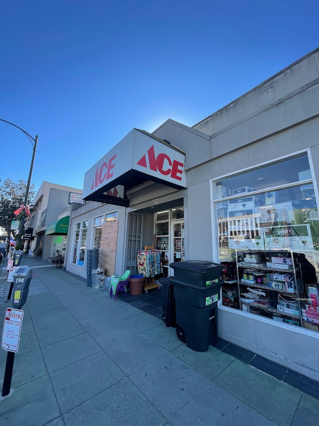 Burlingame Ace Hardware | 235 Park Rd, Burlingame, CA 94010, USA | Phone: (650) 340-1818