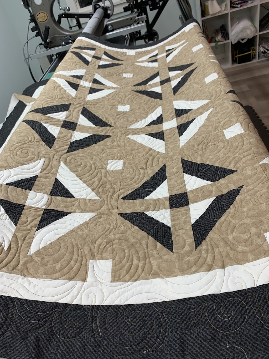 On Point Quilting (Longarm quilting services) | 13546 Panola Dr, Lindstrom, MN 55045, USA | Phone: (651) 269-3666