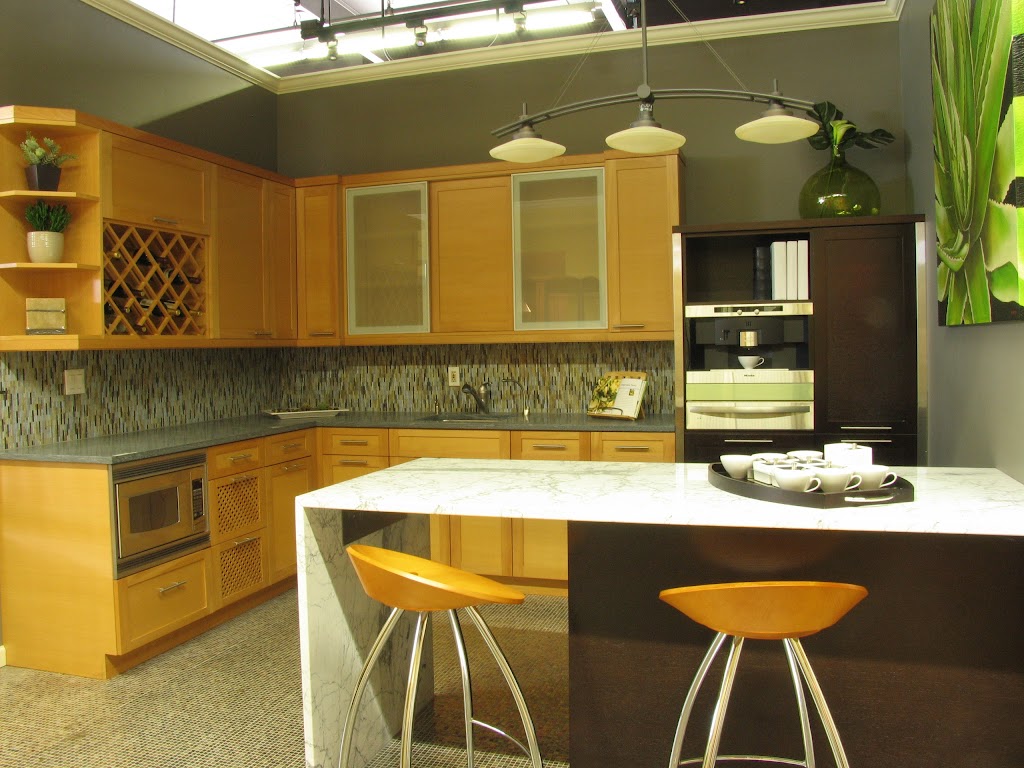 Swan Tile & Cabinets | 562 Grand Blvd, Westbury, NY 11590, USA | Phone: (516) 997-3097