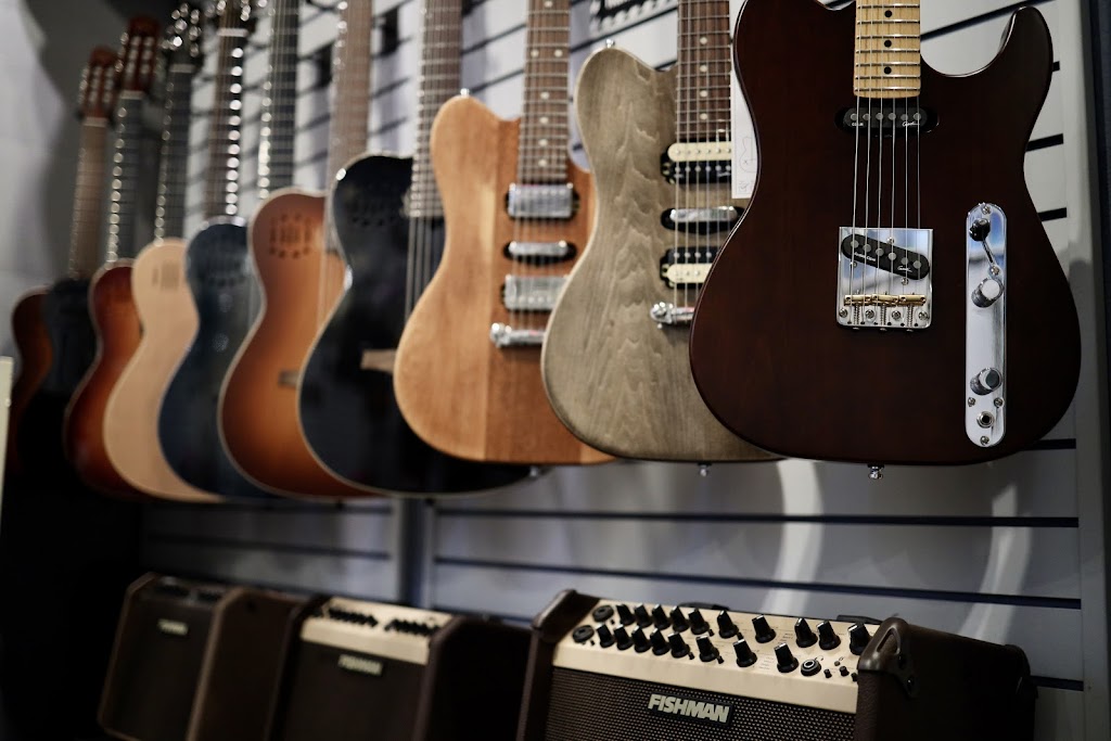 Village Guitarist | 12220 NM-14, Cedar Crest, NM 87008, USA | Phone: (505) 620-1712