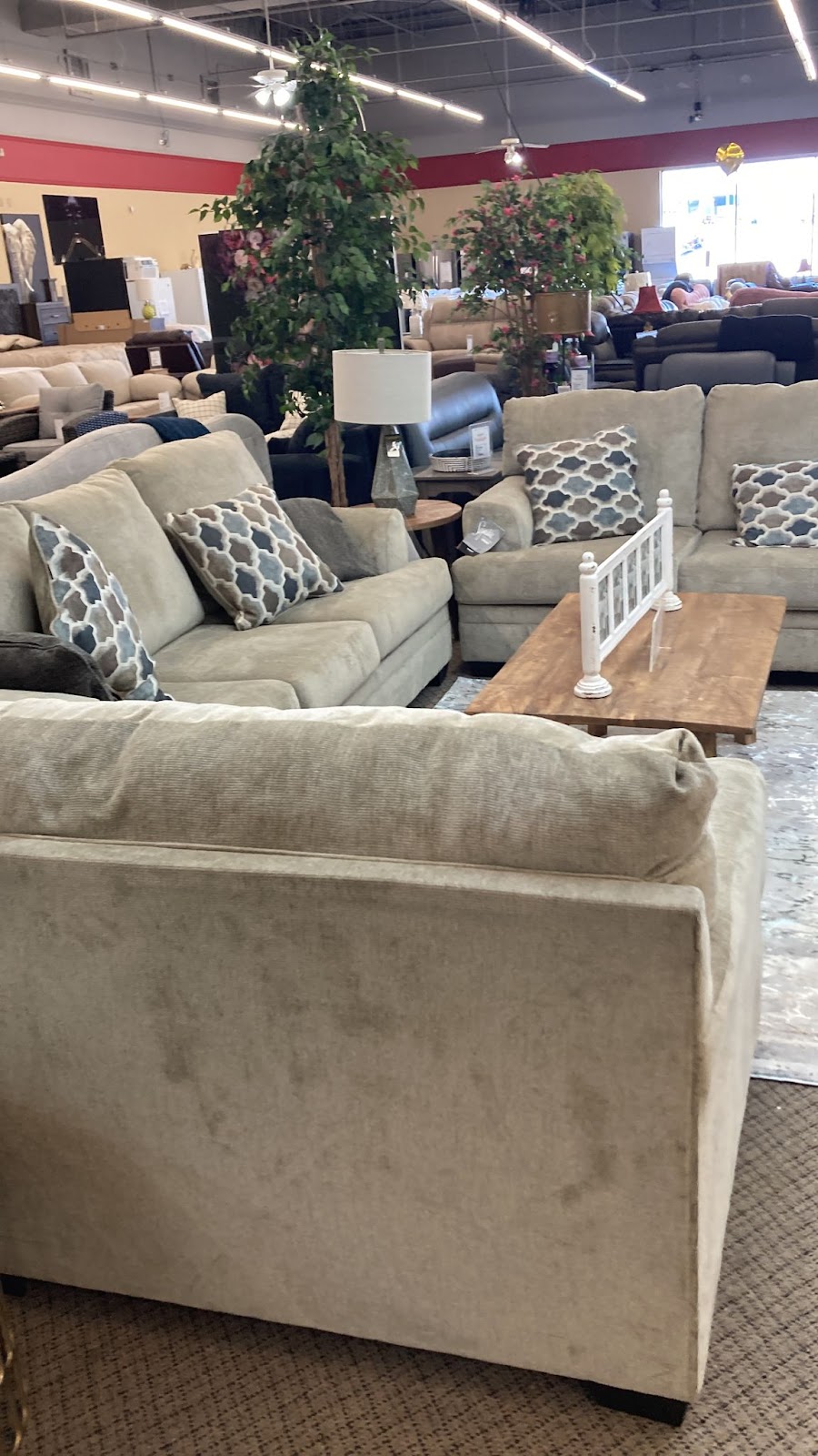 Furniture Masters | 40 Phillips Drive, Midfield, AL 35228, USA | Phone: (205) 461-1030