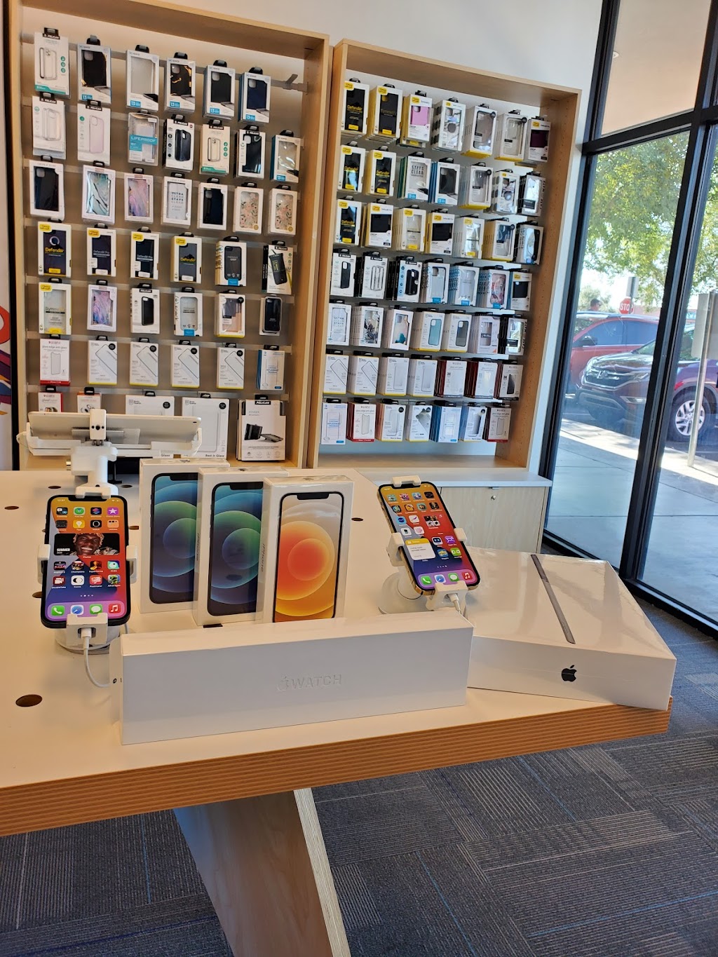 AT&T Store | 5849 W Northern Ave Suite 140, Glendale, AZ 85301 | Phone: (623) 248-9217