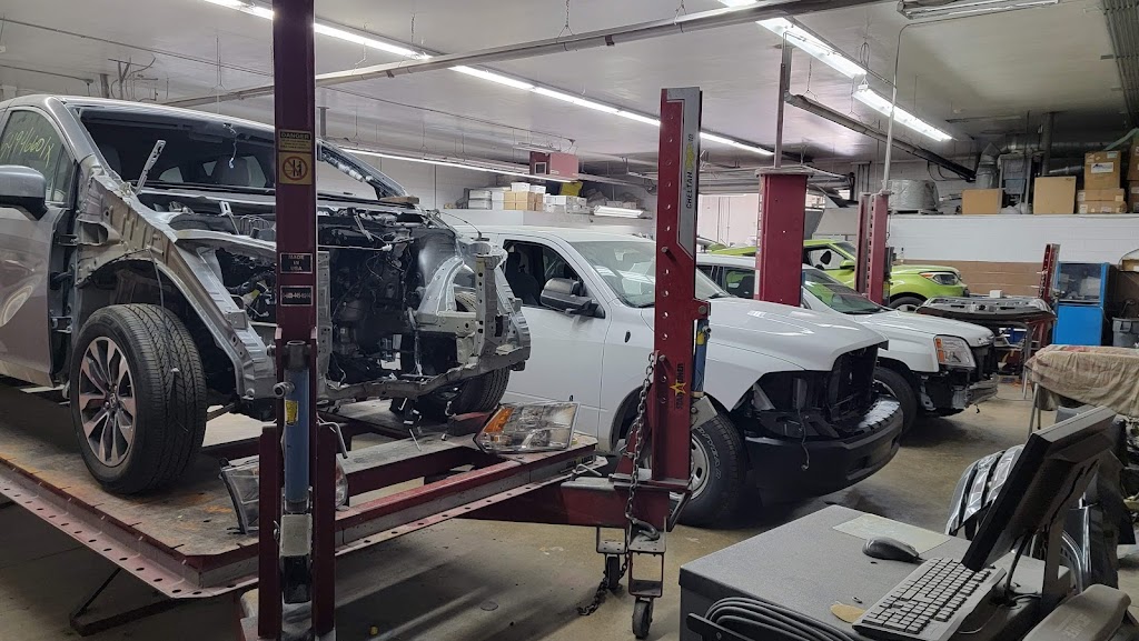 Action Auto Body | 8895 OH-14, Streetsboro, OH 44241, USA | Phone: (330) 626-3116