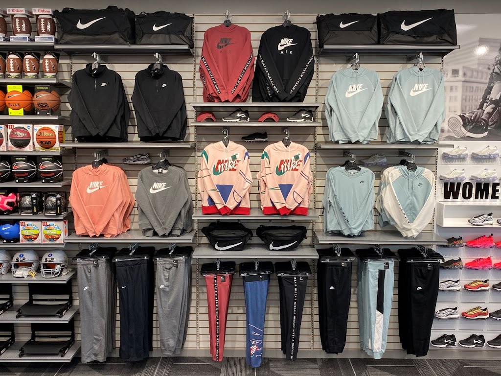 Hibbett Sports | 1688F N Perris Blvd Space F, Perris, CA 92571, USA | Phone: (951) 287-8814