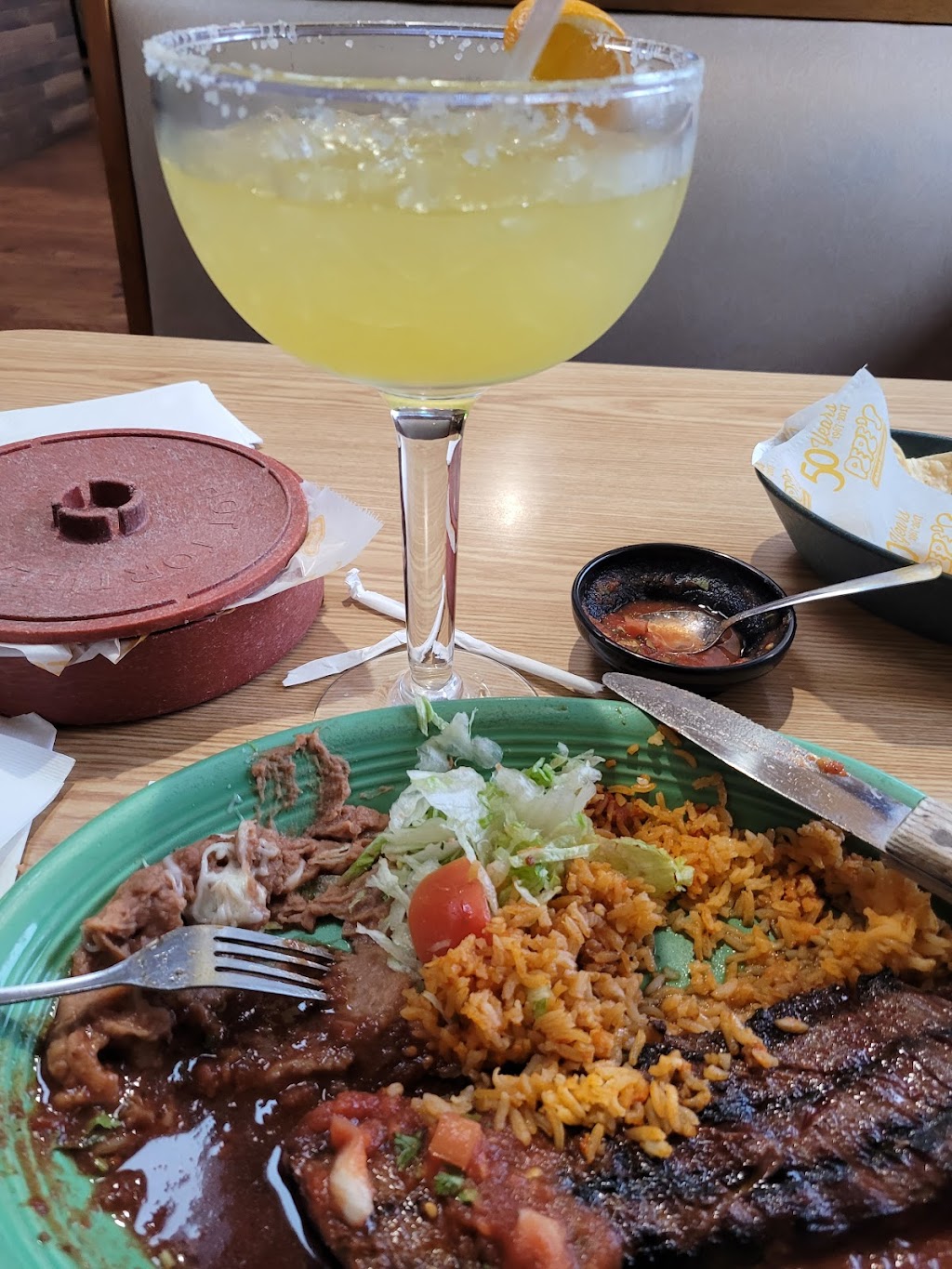 Pepes Mexican Restaurant | 7026 W Archer Ave, Chicago, IL 60638, USA | Phone: (773) 498-8771