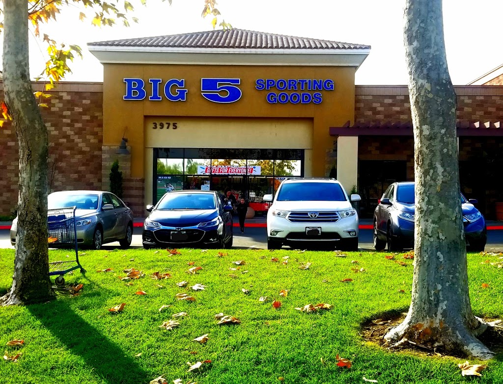 Big 5 Sporting Goods | 3975 Grand Ave, Chino, CA 91710, USA | Phone: (909) 464-9735