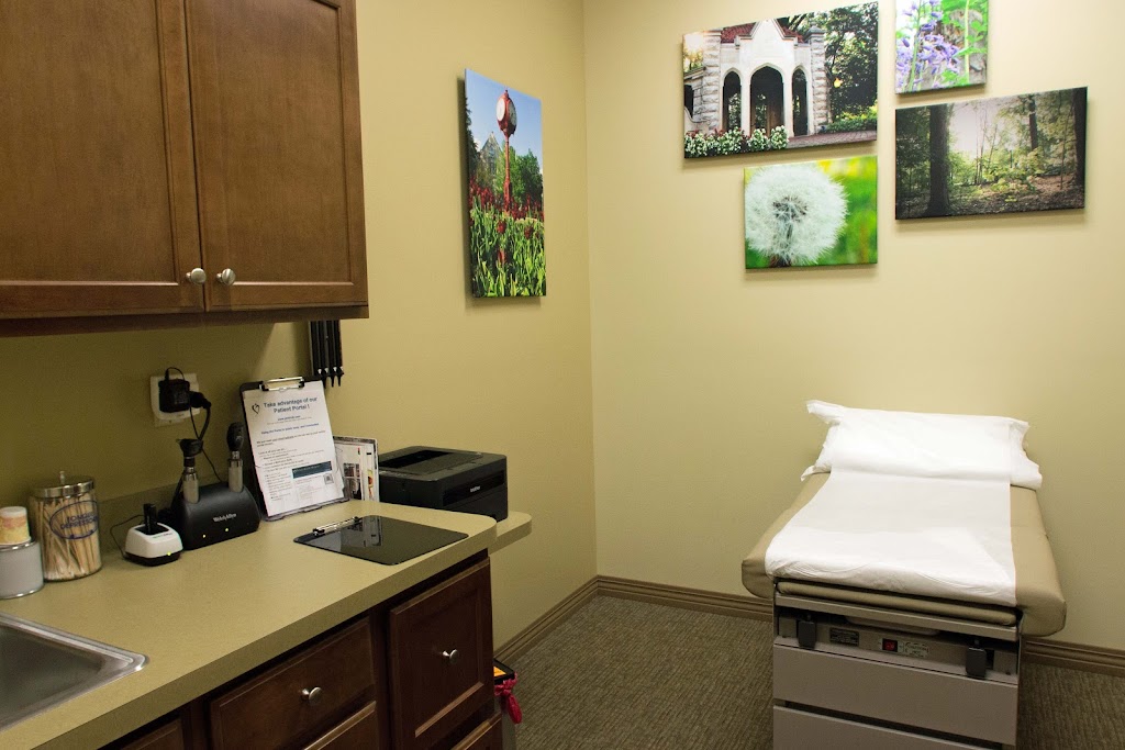 Premier Family Medicine: Mary C Yoder MD | 747 E County Line Rd Suite B, Greenwood, IN 46143, USA | Phone: (317) 789-9600