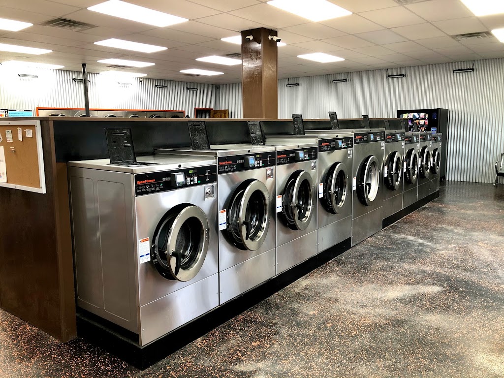 Refugio Laundromat | 907 S Alamo St, Refugio, TX 78377 | Phone: (361) 330-0173