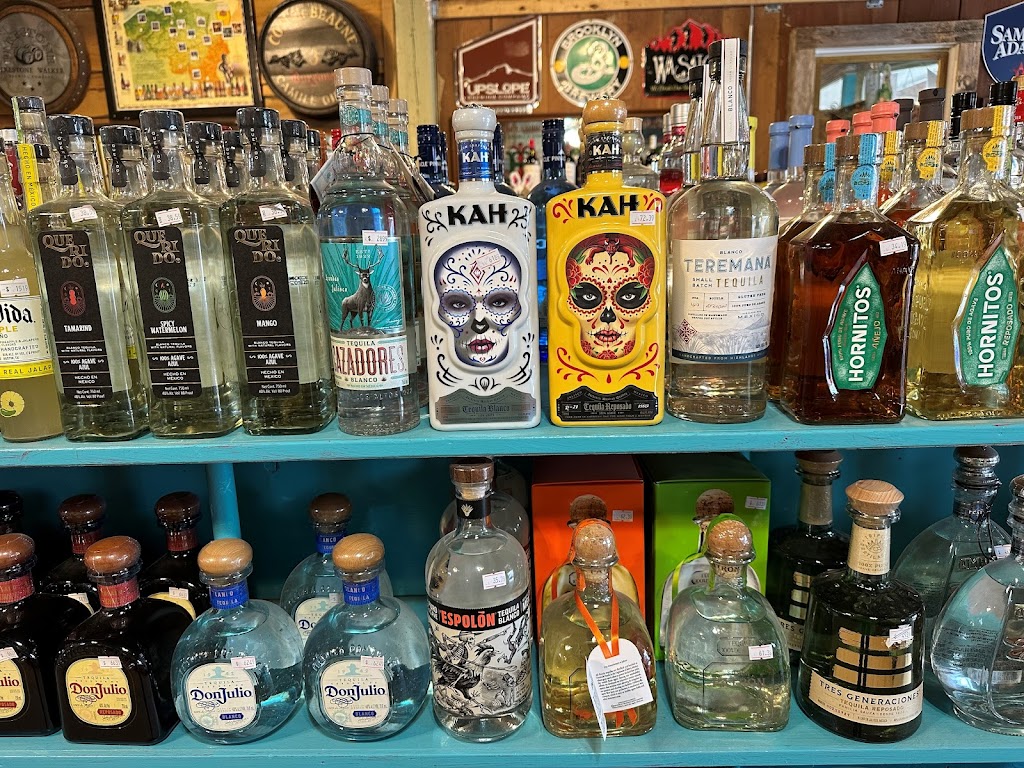 H&H Liquor | 4156 3rd St Suite A, Walnut Springs, TX 76690, USA | Phone: (254) 824-5136