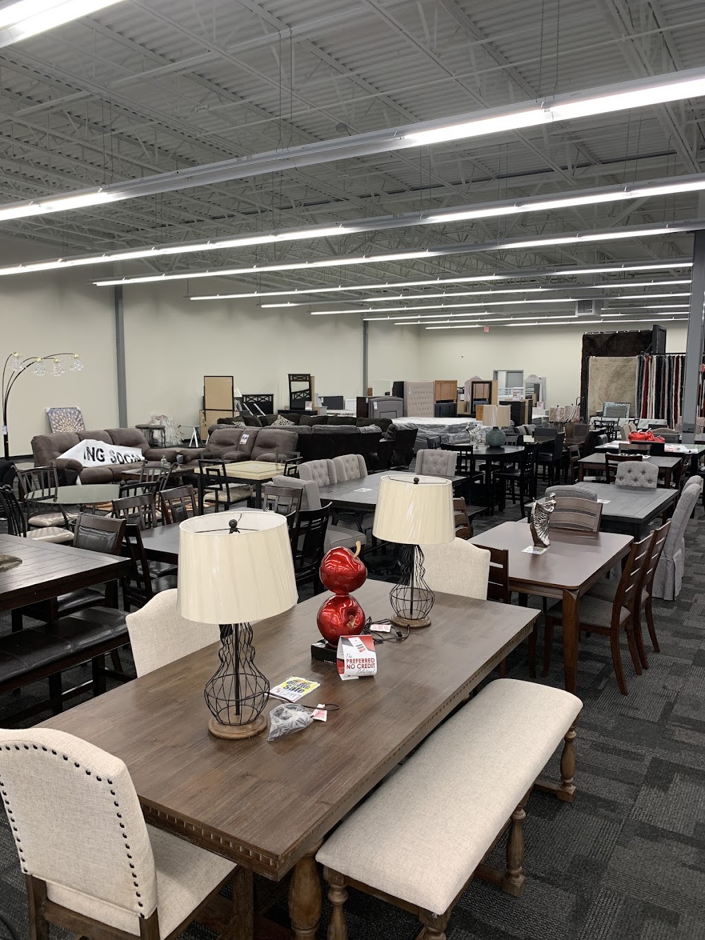 Mega Furniture Outlet | 4621 Lafayette Rd, Indianapolis, IN 46254, USA | Phone: (317) 875-1840